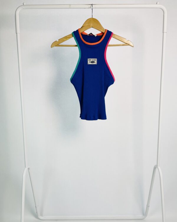 Regata azul canelada viés coloridos DRESS TO - P - VENDIDO SISTEMA OTO