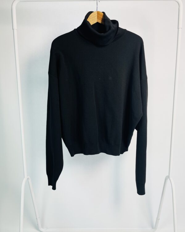 Blusa tricot preta com gola alta ZARA - G - VENDIDO SISTEMA OTO