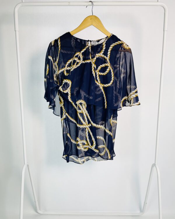 Blusa azul com transparencia estampa corrente ZARA - G *nunca usado* - VENDIDO SISTEMA OTO