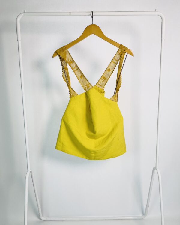 Blusa regata mostarda alças rendadas e cruzadas LE SOLEIL  D'ETÉ - PP