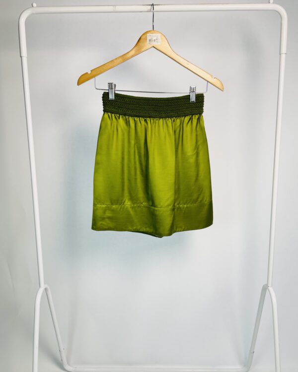 Saia verde acetinada com tramado LE SOLEIL D'ETÉ - PP