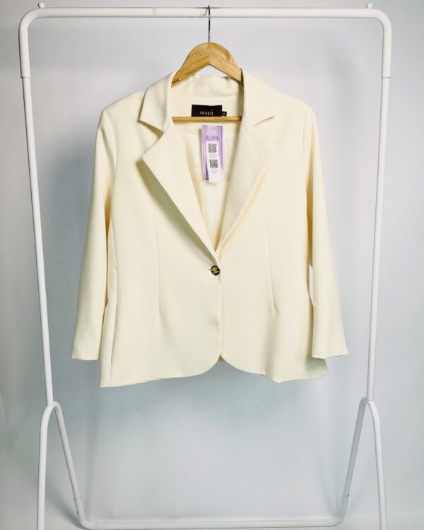 Blazer off white botão dourado e bolsos MIXED - 38 - VENDIDO SISTEMA OTO