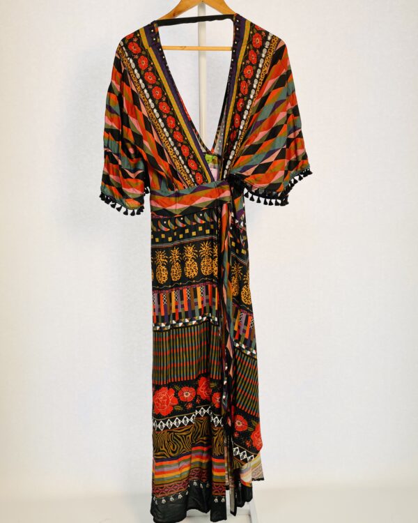 Vestido midi estampado decote v com barbicachos las mangas FARM - P - VENDIDO SISTEMA OTO