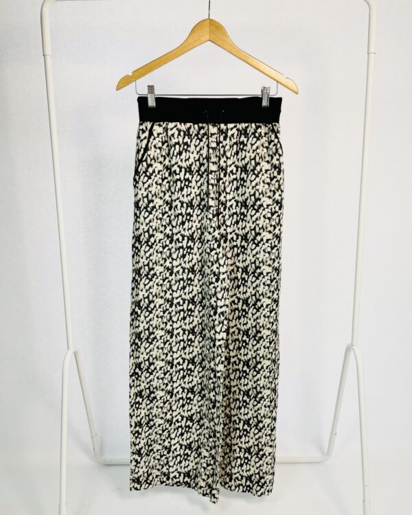 Calça p&b estampada com pala preta SACADA - 38 *nunca usada* - VENDIDO SISTEMA OTO