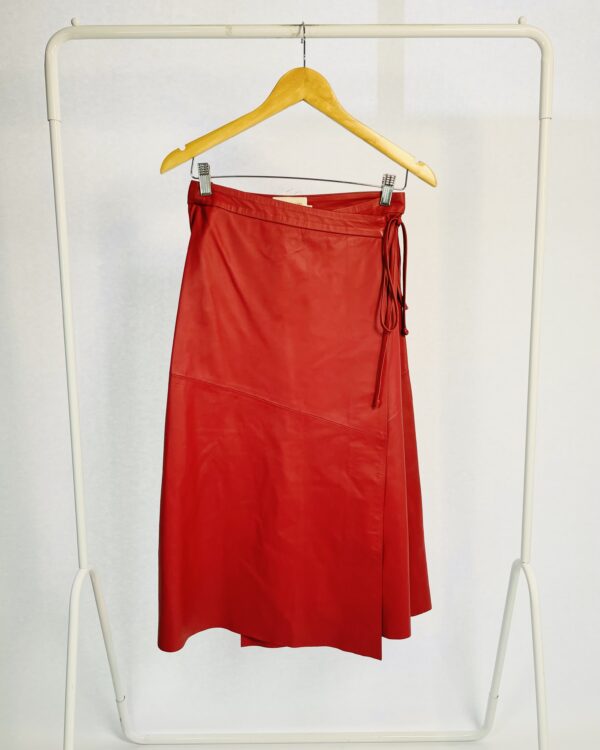 Saia couro midi transpassada bordô DANI BERNARDES - PP - VENDIDO SISTEMA OTO