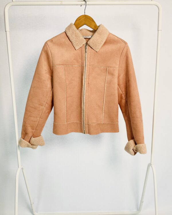 Jaqute rosa claro com pelinhos na gola POLLEN - M - VENDIDO SISTEMA OTO