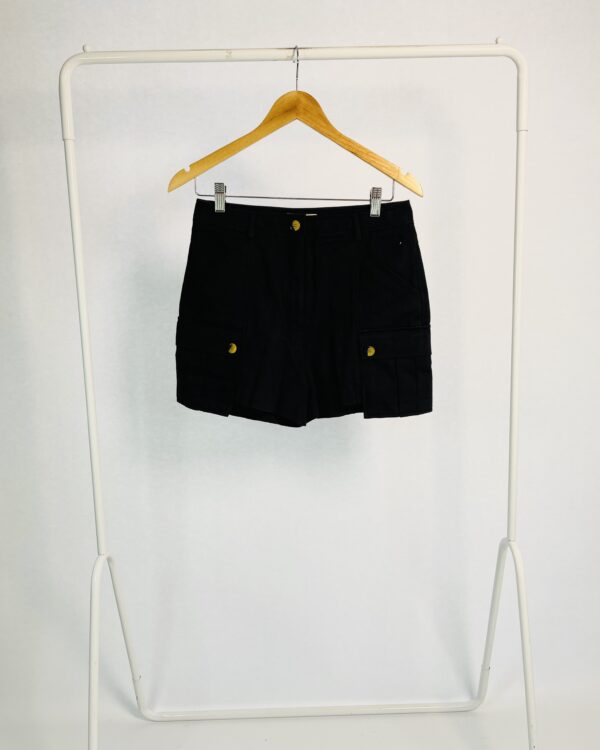 Short sarja preto bolsos cargo NV - 38