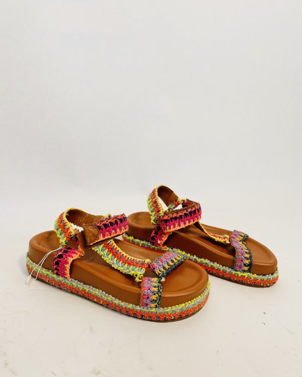 Papete caramelo com tiras de palha colorida AREZZO - 34 - VENDIDO SISTEMA OTO