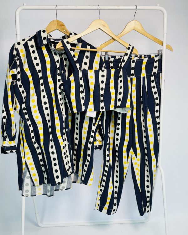 Trijunto linho calça top e kimono azul listrado com branco poás amarelos BDLN RIACHUELO - P - VENDIDO SISTEMA OTO