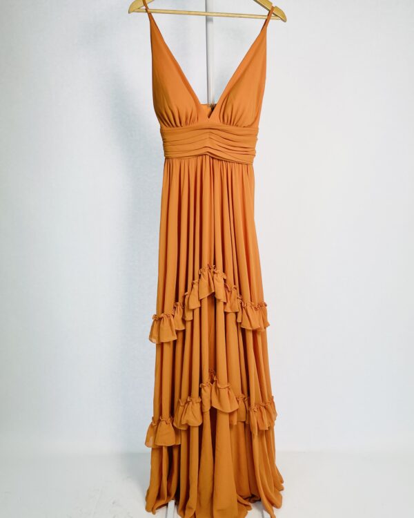 Vestido longo laranja decote v com drapeado na cintura e babados na saia TIZZI - 34