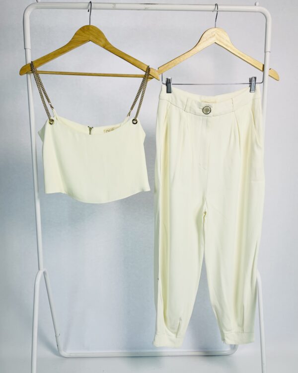 Conjunto cropped e calça alça corrente dourada off white NV - 38 - VENDIDO SISTEMA OTO