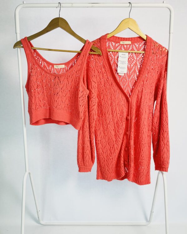 Conjunto cropped e cardigan tricot laranja NV - M