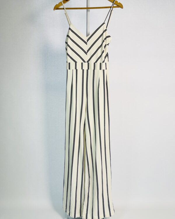 Macacão malha off white listras azul marinho TRICIA - P *nunca usado* - VENDIDO SIST OTO