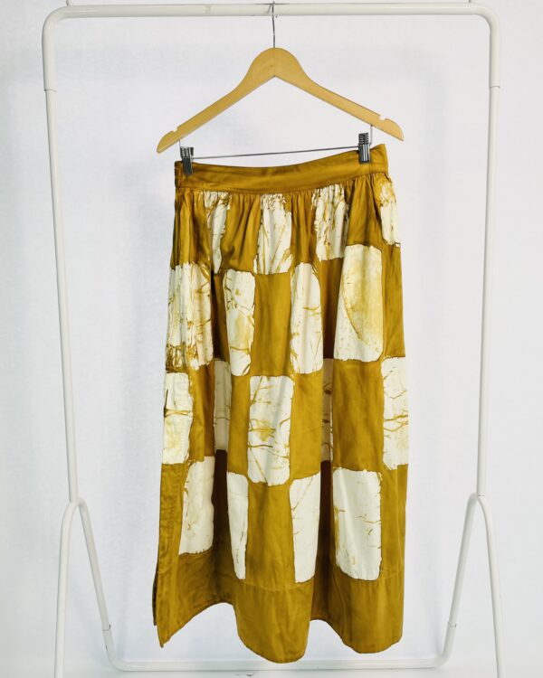 Saia midi algodão caramelo e branca estampada SHIBÔ - U - VENDIDO SISTEMA OTTO