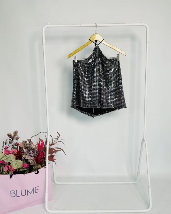 Blusa frente única preta com brilhos prata ZARA - M - VENDIDO SISTEMA OTO