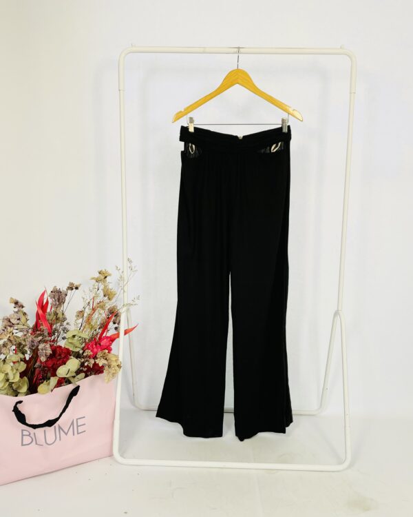 Calça preta linho com recorte na cintura NV - 36