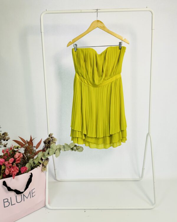 Vestido curto plissado verde lima sem alça BY BELLA - P *nunca usado*