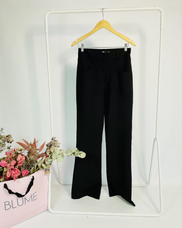 Calça alfaitaria preta vinco na frente AGILITÁ - 36