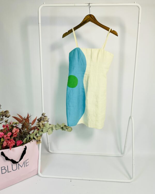 Vestido curto linho off white com azul claro LAURA CANGUSSU - PP - VENDIDO SISTEM OTO