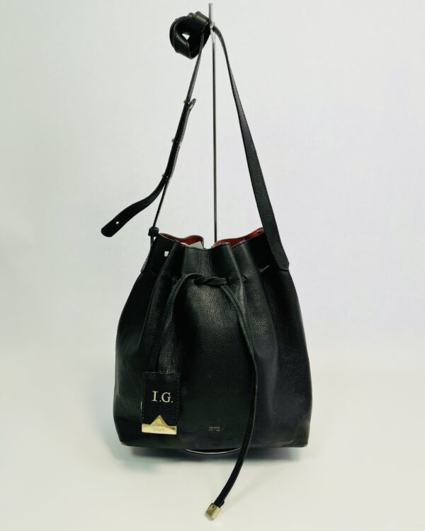 Bolsa saco preta SCHUTZ