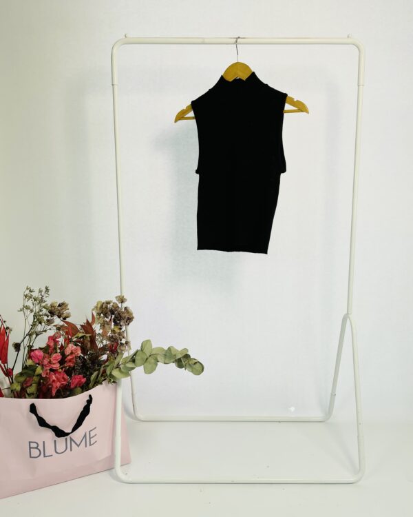 Blusa preta canelada tricot OPEN - PP - VENDIDO SISTEMA OTO