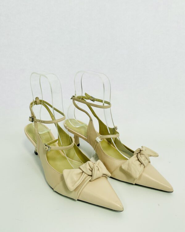 Scarpin rosa claro com laço na frente AREZZO - 38 - VENDIDO SISTEMA OTO