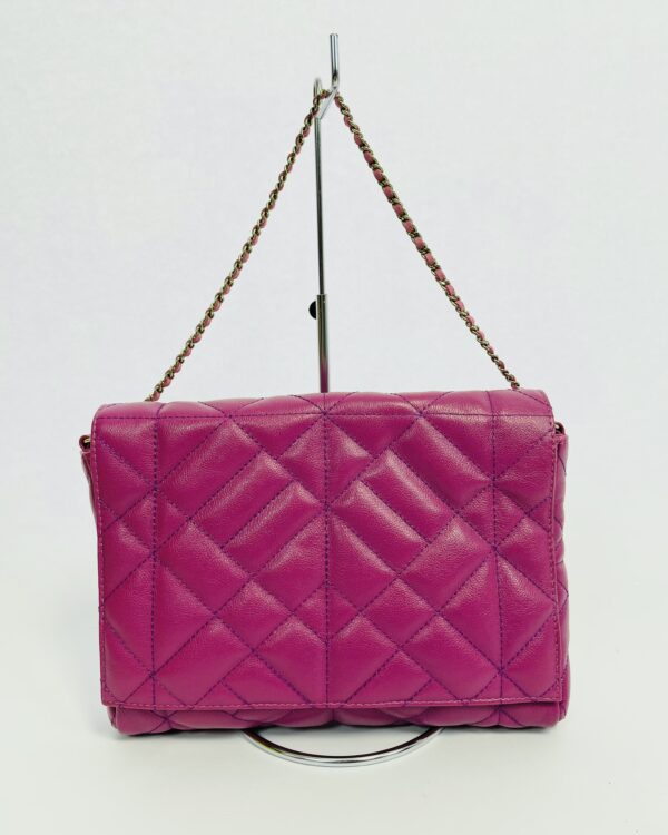 Bolsa couro matelassê fúcsia MICMIC *nunca usada*