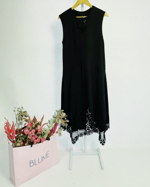 Vestido midi preto com detalhes em laise ANIMALE - P - VENDIDO SISTEMA OTO