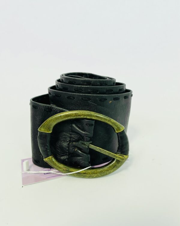 Cinto preto faixa com fivela