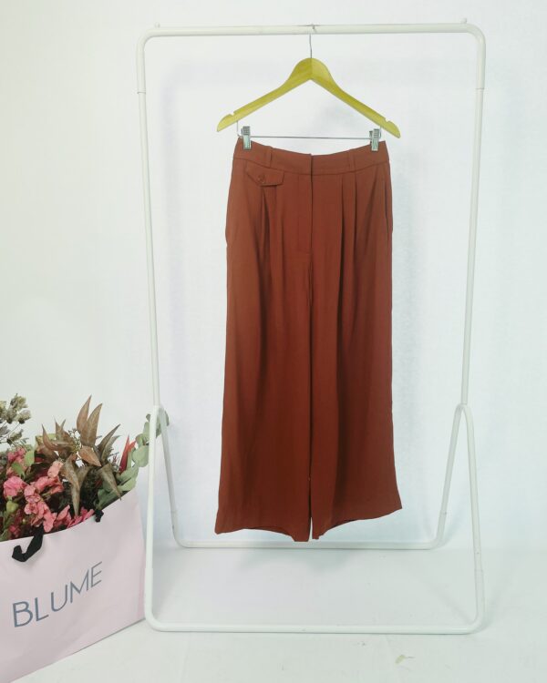 Calça bordô pregas na frente NV - 38 - VENDIDO SISTEMA OTO