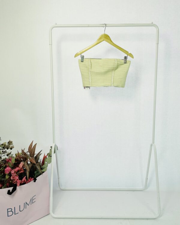 Cropped off white sem alças VIX - PP - VENDIDO SISTEMA OTO