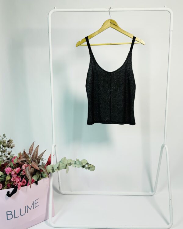 Regata preta com fios de lurex alça tricot EVA - M