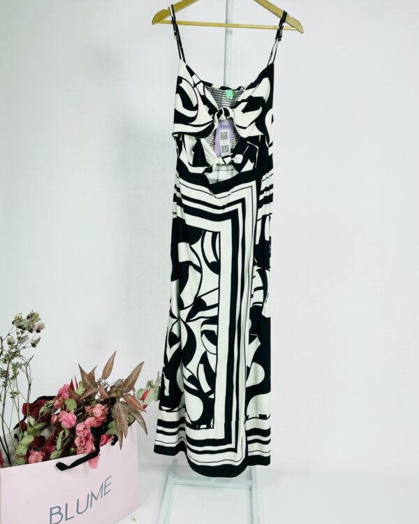 Vestido longo p&b estampado nó no decote FARM - G - VENDIDO SISTEMA OTO