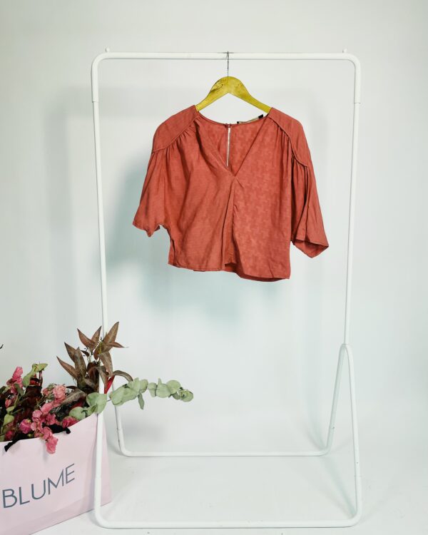 Blusa rosa gola v MARIA FILÓ - M - VENDIDO SISTEMA OTO