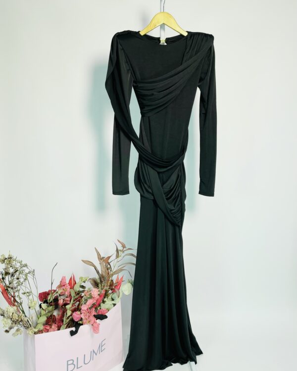 Vestido preto malha fria com decote e manga SPLASH - M *nunca usado* - VENDIDO SISTEMA OTO