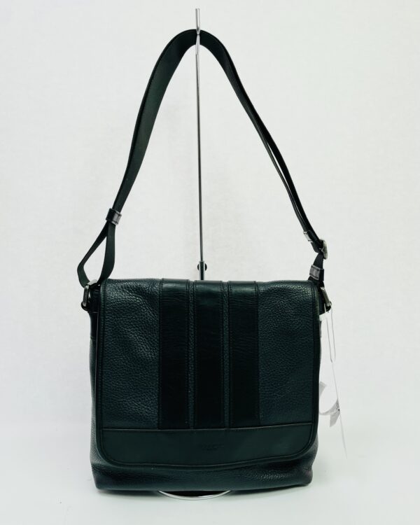 Bolsa couro azul marinho e preta COACH - VENDIDO SISTEMA OTO