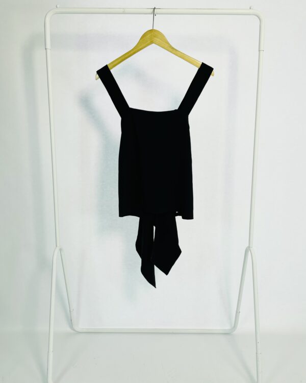 Blusa preta alçs grossa cruzada nas costas ZARA - P - VENDIDO SISTEMA ÕTO~~