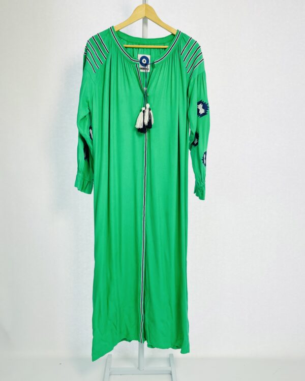 Vestido chemise verde com bordados branco e azul marinho SOHOOSTYLE - G - VENDIDO SISTEMA OTO