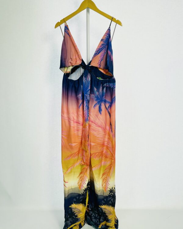 Macacão pantalona estampado com recorte na cintura e amarração no busto FARM - G *nunca usado*