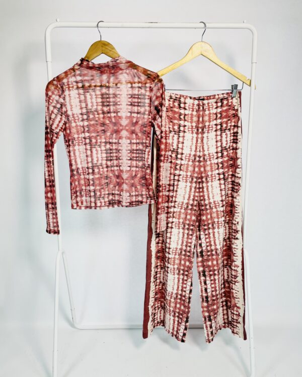 Conjunto calça linho e blusa de manga longa tule branco com vermelho CARLOTA COSTA - P - VENDIDO SISTEMA OTO