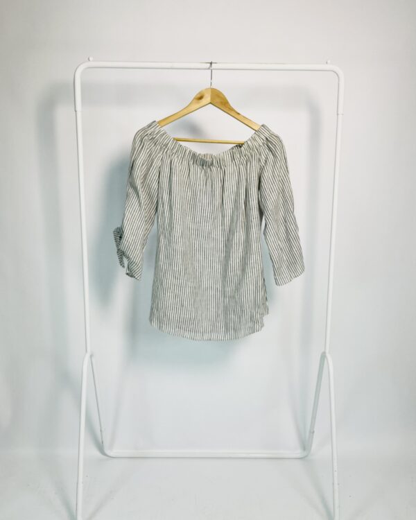 Bata ombro a ombro listrada branco e cinza AZULU - G - VENDIDO SISTEMA OTO