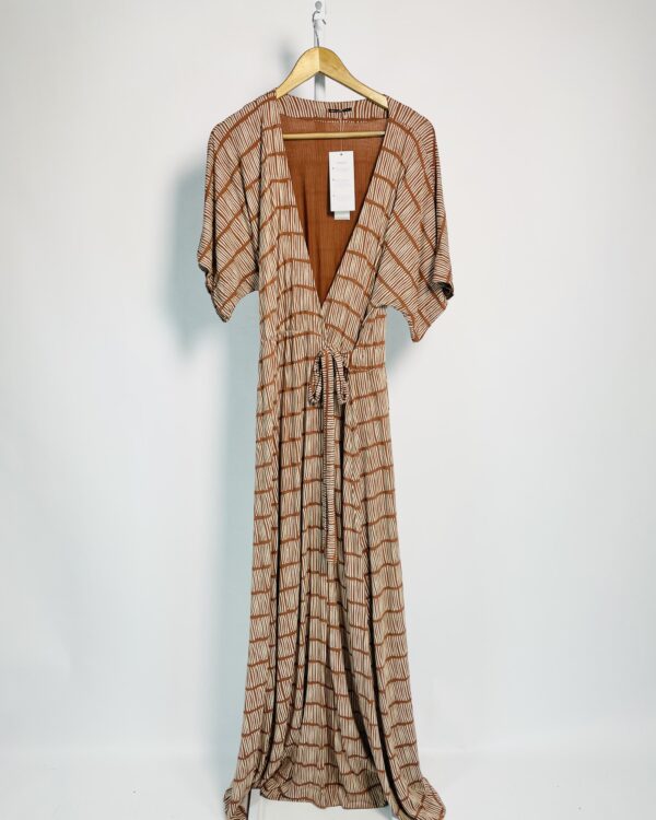 Sobreposição malha marrom com estampa branca CANTÃO - PP - VENDIDO SISTEMA OTO