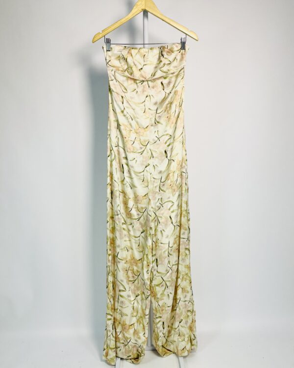 Macacão acetinado off white com flores LITT - 36 *nunca usado*