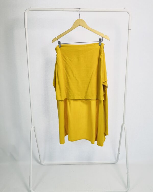 Saia curta com sobreposição midi mostarda com amarração na frente IT BRAND - M