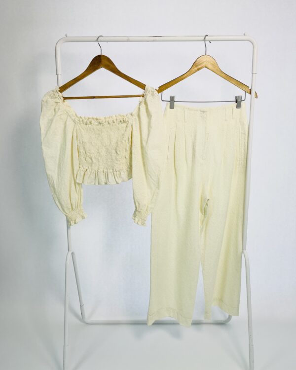 Conjunto cropped e calça laise off white NV - 34