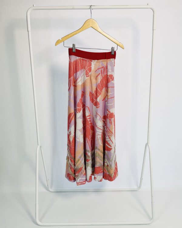 Saia longa tricot lilás coral e vermelha com pedrarias EVA - P