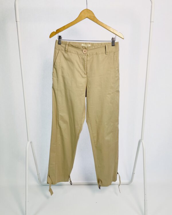 Calça bege ajuste nas barras CASUAL STREET - P - VENDIDO SISTEMA OTO