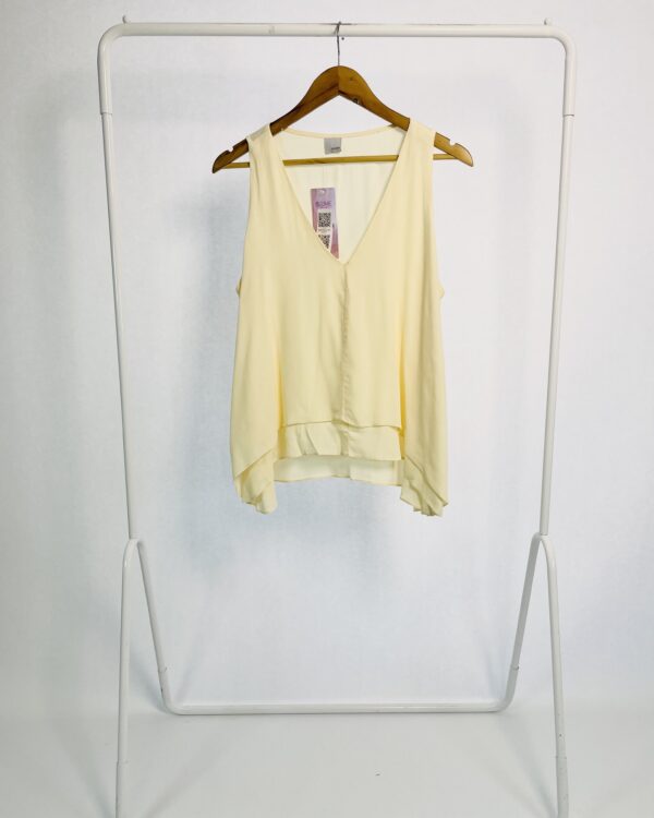 Regata amarelo manteiga decote v SACADA - 40 - VENDIDO SISTEMA OTTO