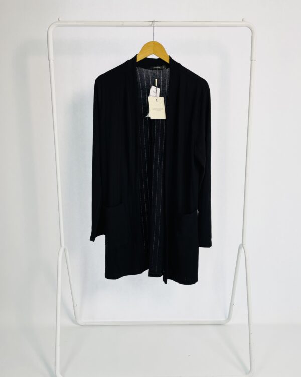 Cardigan alongado preto bolsos LADO AVESSO - G *nunca usado*