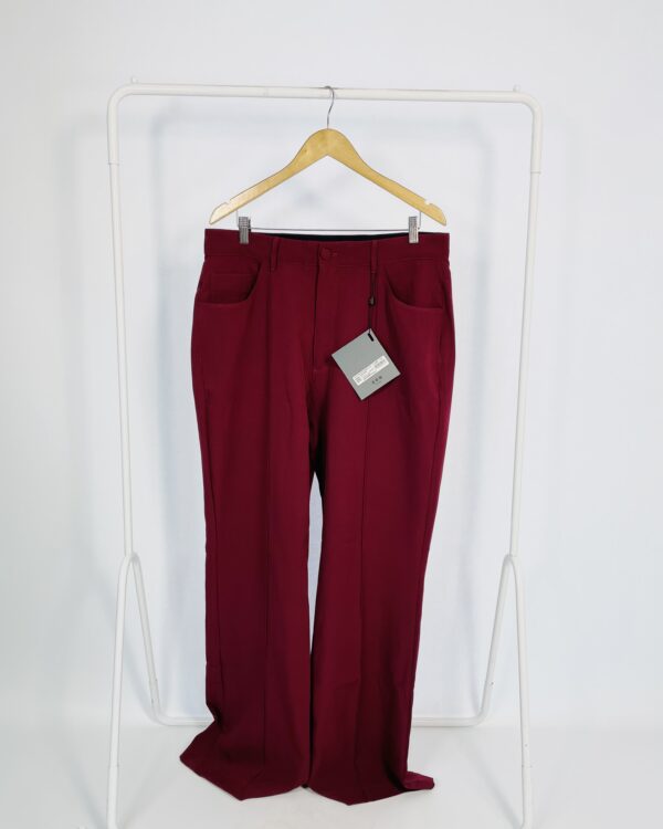 Calça bordô vinco na frente LADO AVESSO - 46 *nunca usada*